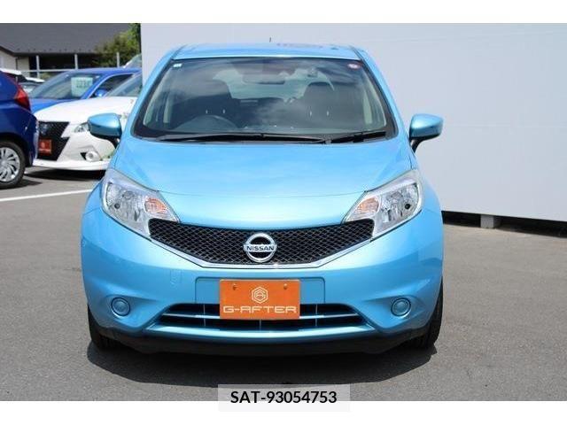 Nissan NOTE 2016-10 365484-4