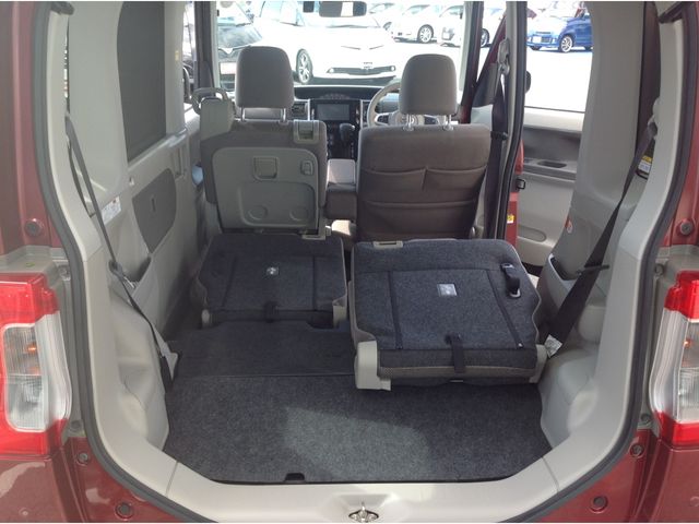 Daihatsu TANTO 2017-03 20708-15