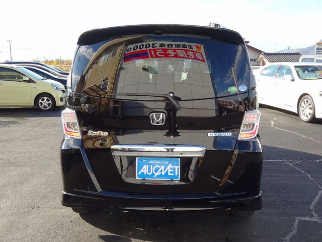 Honda FREED SPIKE 2013-03 186803-4
