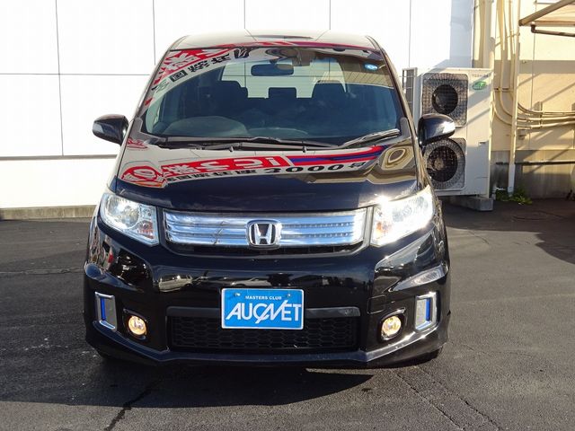 Honda FREED SPIKE 2013-03 186803-1
