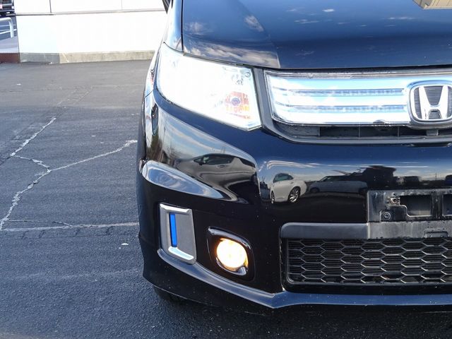 Honda FREED SPIKE 2013-03 186803-8