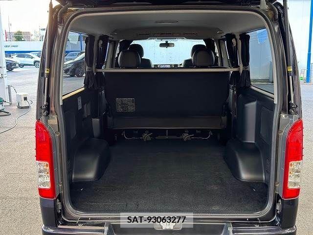 Toyota HIACE VAN 2015-05 383633-8