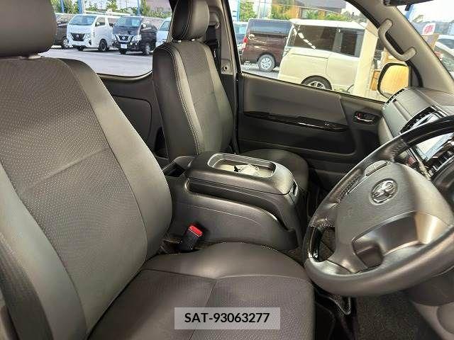 Toyota HIACE VAN 2015-05 383633-4