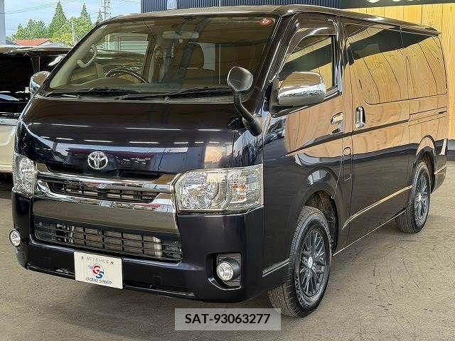 Toyota HIACE VAN 2015-05 383633-11