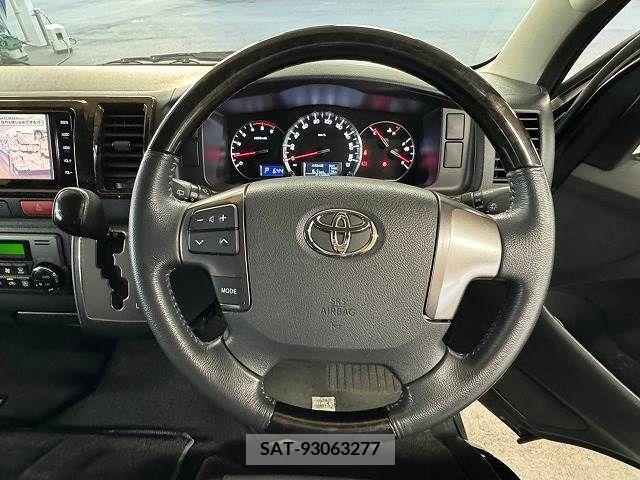 Toyota HIACE VAN 2015-05 383633-10