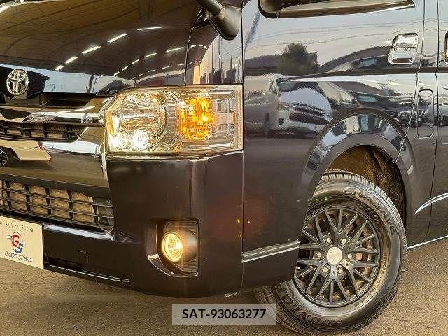 Toyota HIACE VAN 2015-05 383633-19