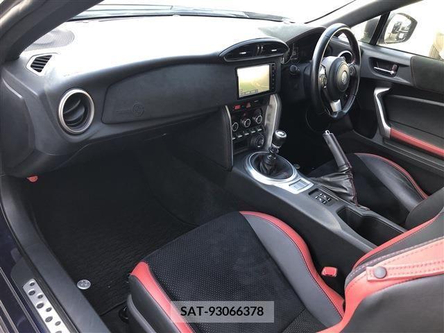 Toyota 86 2021-01 222901-17