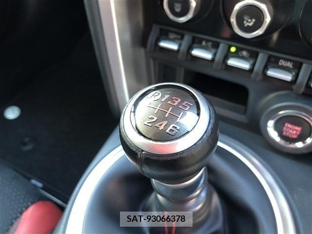 Toyota 86 2021-01 222901-10