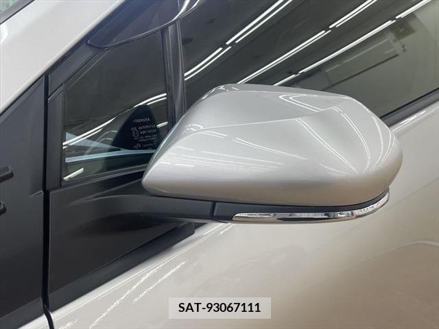 Toyota PRIUS 2019-03 281719-10