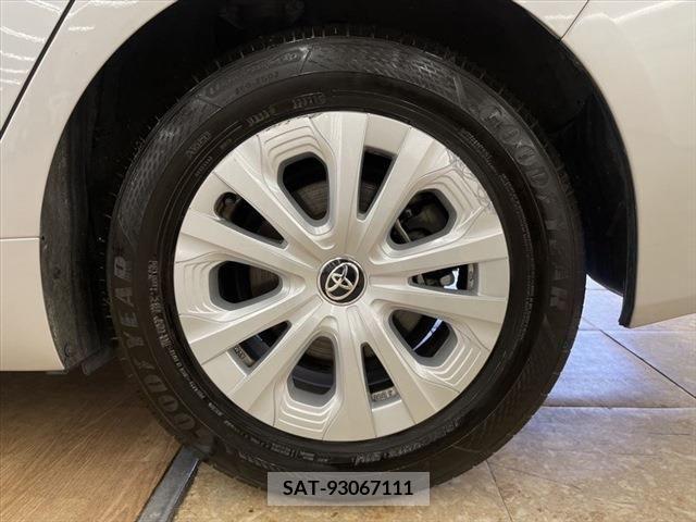 Toyota PRIUS 2019-03 281719-14