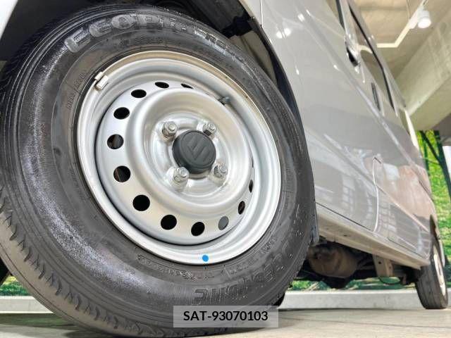 Suzuki EVERY 2018-07 301606-12