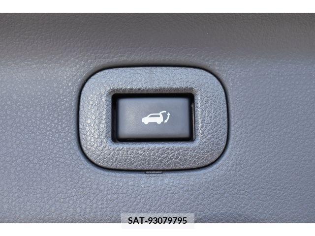 Nissan ELGRAND 2019-10 270010-12