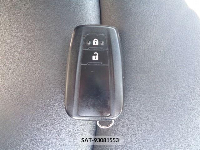 Toyota PRIUS 2017-02 346114-28