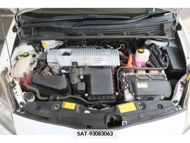 Toyota PRIUS 2013-07 345399-16