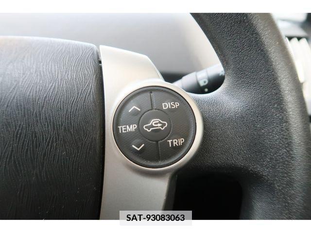 Toyota PRIUS 2013-07 345399-12