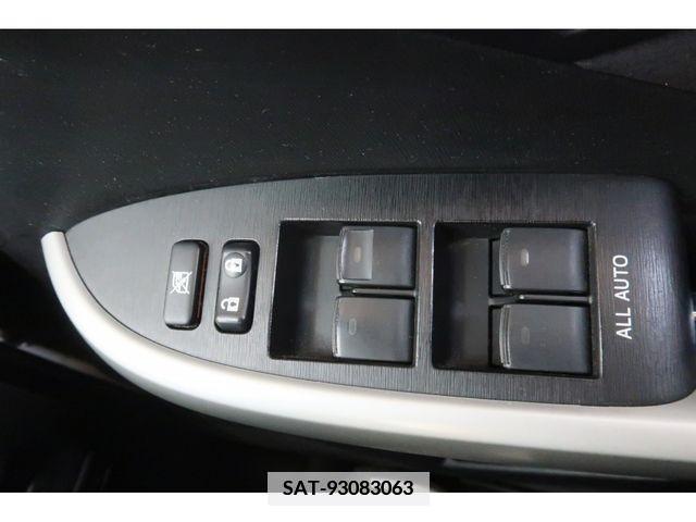 Toyota PRIUS 2013-07 345399-15