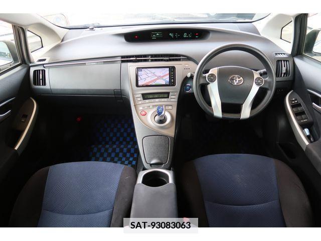 Toyota PRIUS 2013-07 345399-5