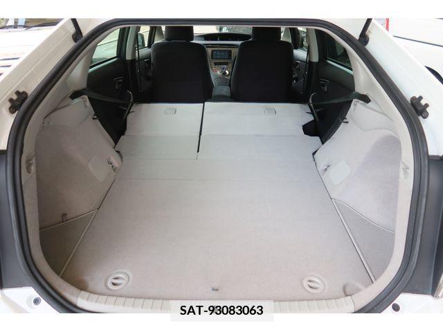 Toyota PRIUS 2013-07 345399-27