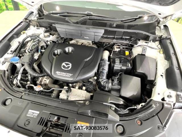 Mazda CX-8 2018-01 267563-18