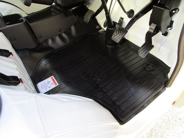 Suzuki CARRY TRUCK 2023-02 1230-10