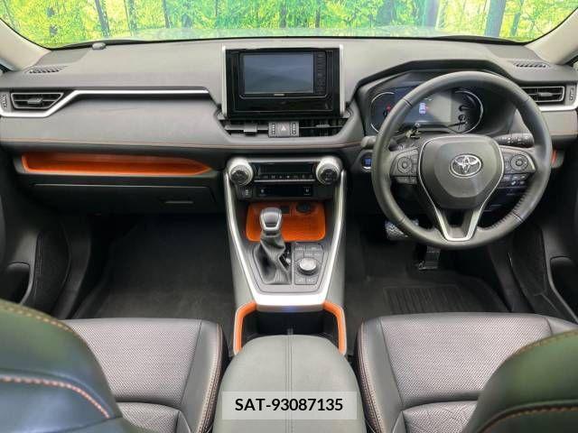 Toyota RAV4 2022-10 377883-1