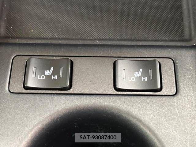 Toyota PRIUS 2020-01 205588-6