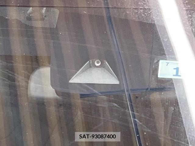 Toyota PRIUS 2020-01 205588-4