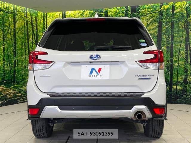 Subaru FORESTER 2019-08 242778-15