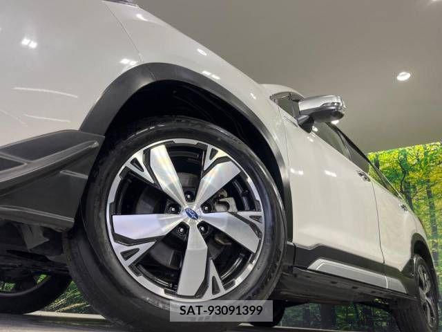 Subaru FORESTER 2019-08 242778-13