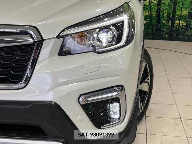 Subaru FORESTER 2019-08 242778-12