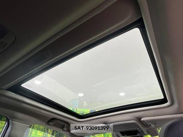 Subaru FORESTER 2019-08 242778-2