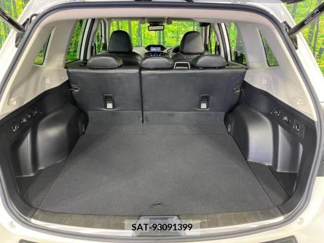Subaru FORESTER 2019-08 242778-10