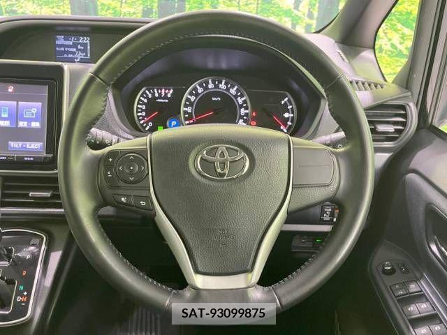 Toyota VOXY 2015-06 212451-8