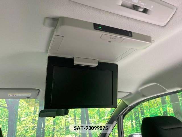 Toyota VOXY 2015-06 212451-4