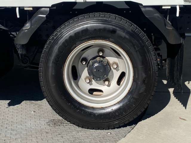 Mitsubishi CANTER 2013-08 187542-14