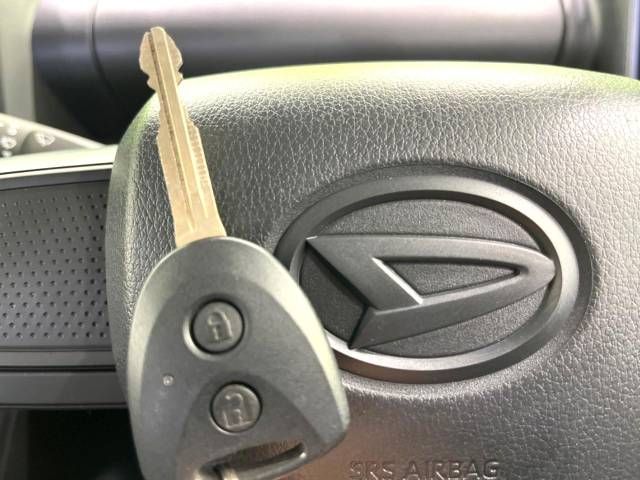 Daihatsu TANTO 2022-03 186842-4