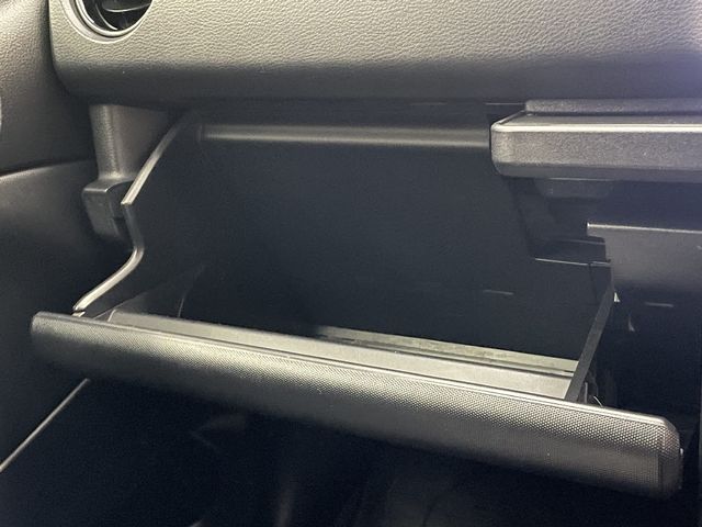 Toyota SUCCEED VAN 2015-06 26857-26