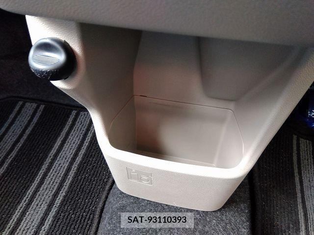 Daihatsu CAST 2017-08 214685-10
