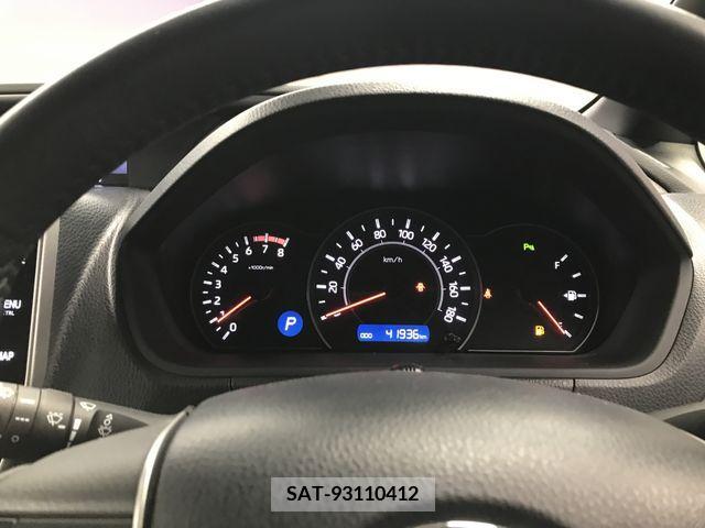 Toyota VOXY 2019-03 214629-12