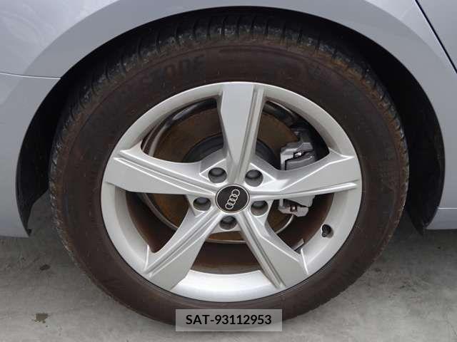 Audi A4 2022-11 232001-13