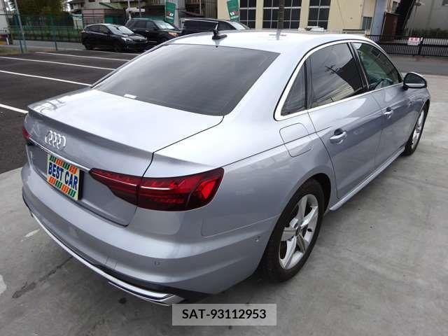 Audi A4 2022-11 232001-7