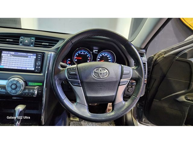 Toyota MARK X 2011-07 4144-16