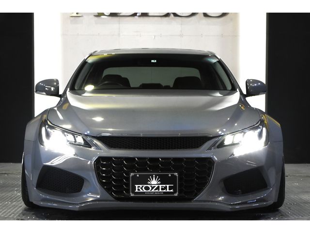Toyota MARK X 2011-07 4144-5
