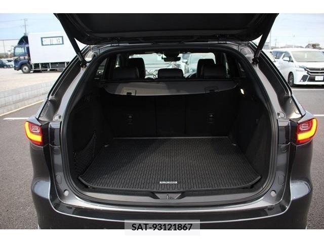 Mazda CX-60 2022-11 211336-16