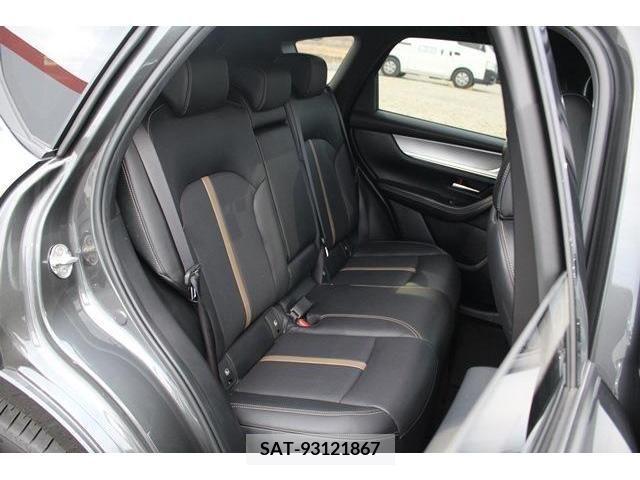 Mazda CX-60 2022-11 211336-9