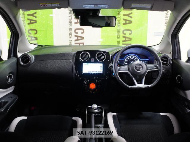 Nissan NOTE 2019-08 305519-2