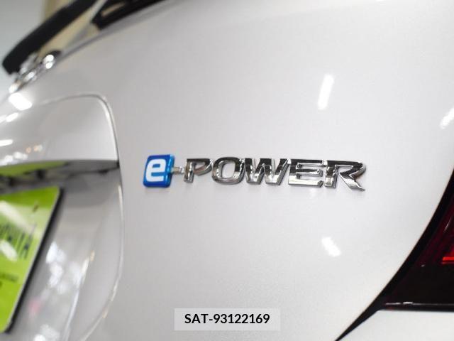 Nissan NOTE 2019-08 305519-25