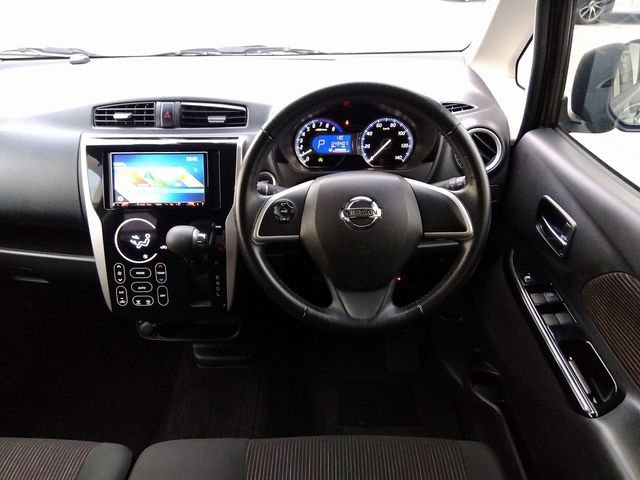 Nissan DAYZ 2017-11 27766-3