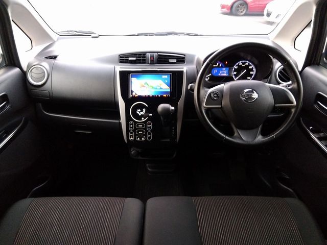 Nissan DAYZ 2017-11 27766-2
