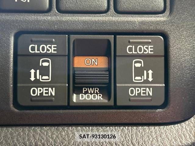 Toyota VOXY 2019-12 336962-6
